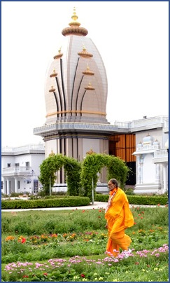 Jagadguru Kripalu Maharaj Divine